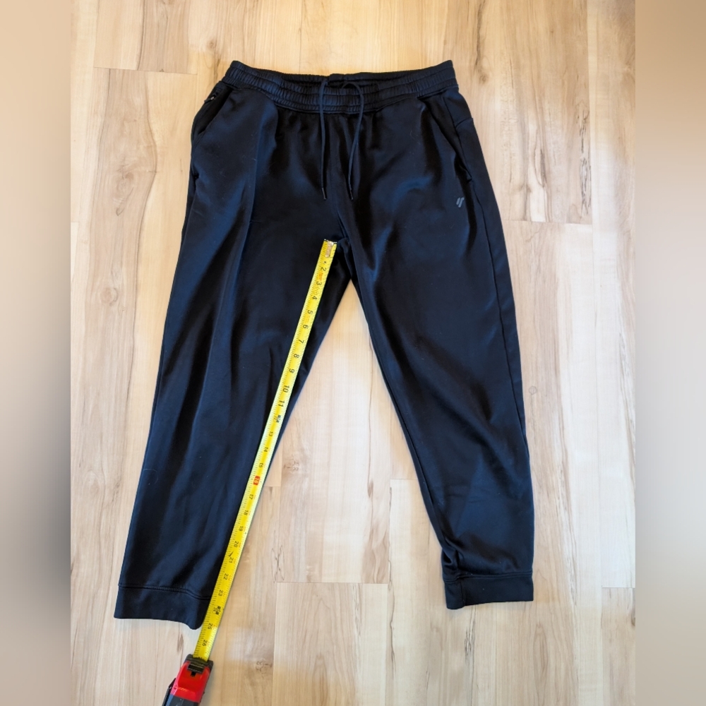 Jogger Bundle Size Large Old Navy & AE - Picture 3 of 8